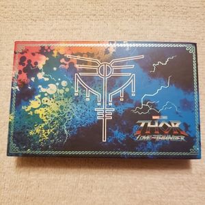 NWT Thor eight piece eyeshadow